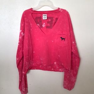 Pink cropped vneck top